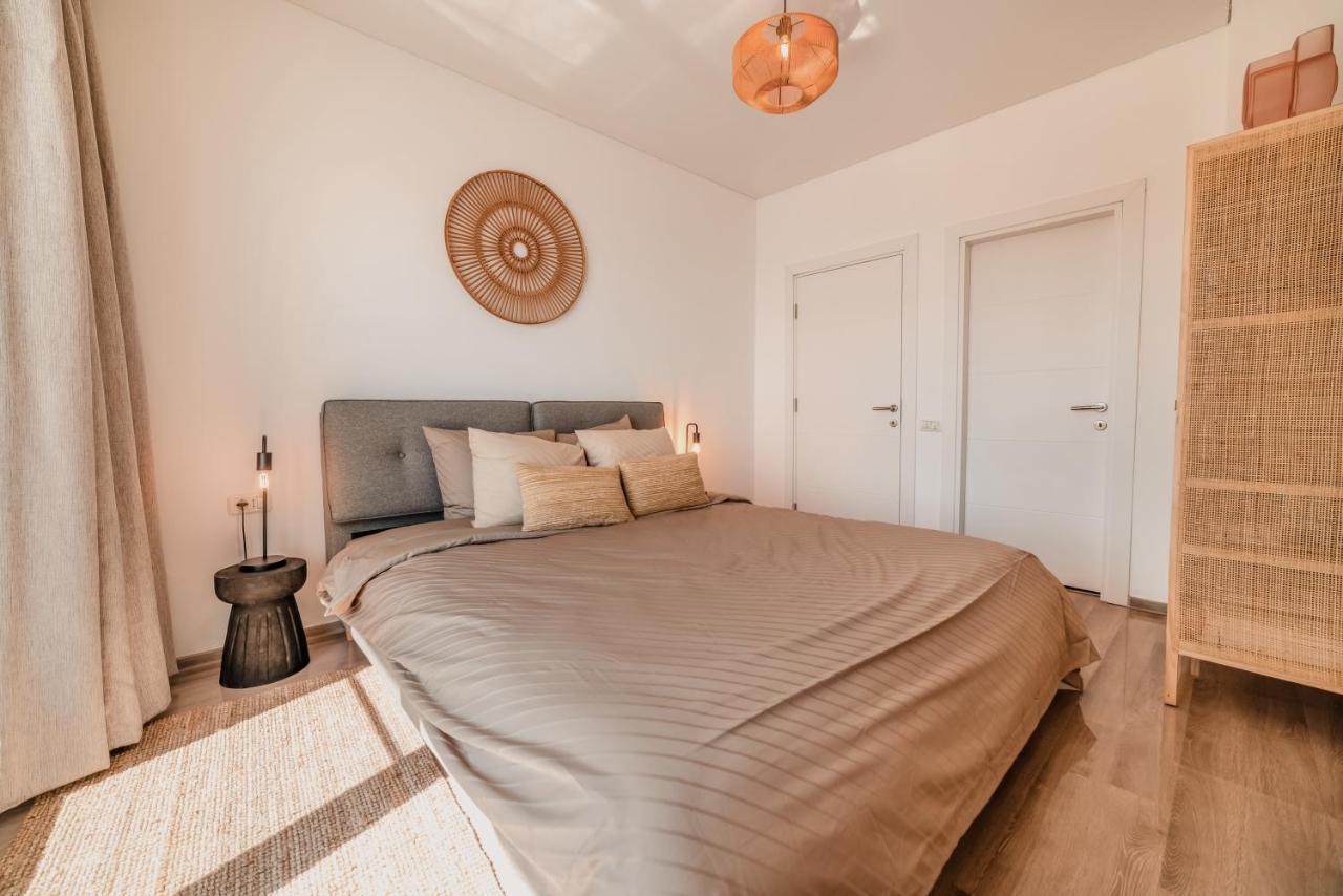 Apartament Zoomers Cazare Mamaia Nord - Нэводари Экстерьер фото